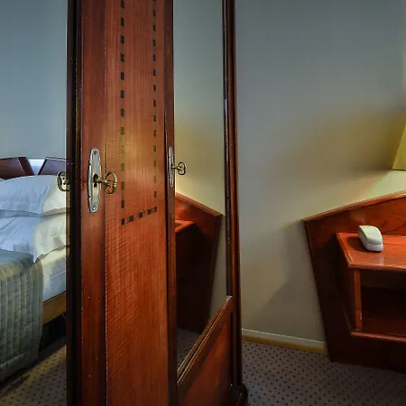 Hotel Maison Rouge & Spa, Autograph Collection