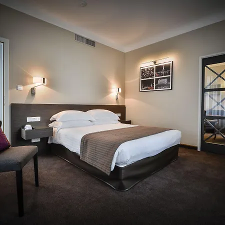 Hotel Maison Rouge & Spa, Autograph Collection 5*