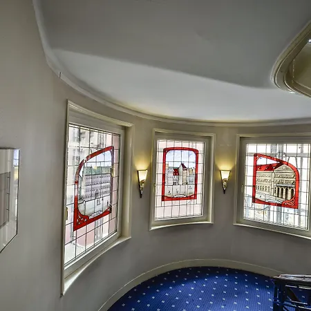 Maison Rouge & Spa, Autograph Collection Hotel 5*