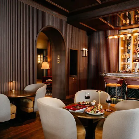 Maison Rouge & Spa, Autograph Collection ホテル 5*