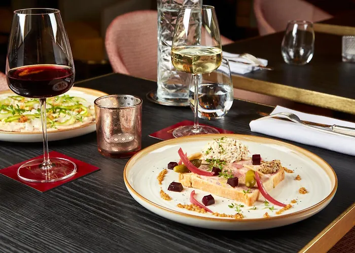 فندق Maison Rouge & Spa, Autograph Collection 5*